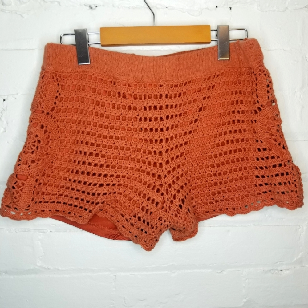 Forever21 Orange Scalloped Crochet Shorts Size L